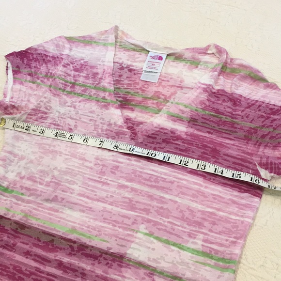The north face top tee size medium - Picture 10 of 16